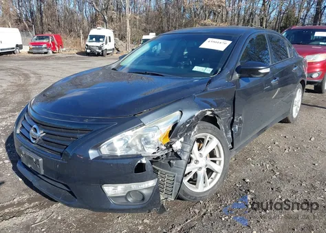 2015 Nissan Altima 2.5/2.5 S/2.5 Sl/2.5 Sv from USA, damaged, VIN 1N4AL3AP6FN368709